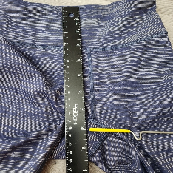 Outdoor Voices Dark Blue Leggings Size XS Free Form Style Inner Waist Pocket - Picture 8 of 12
